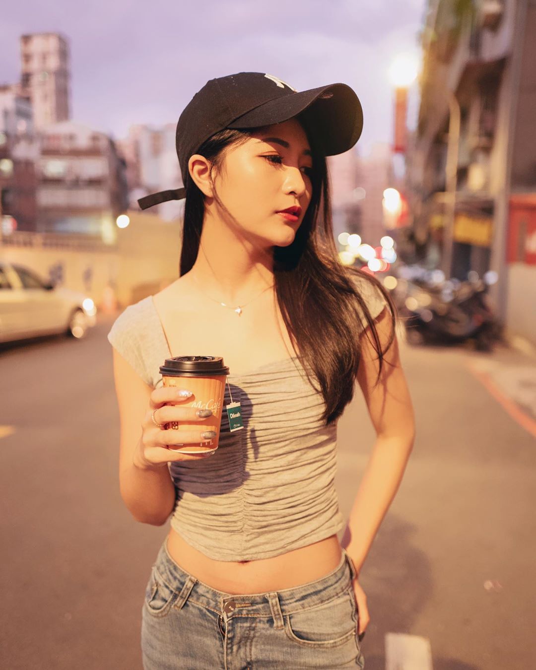 Momo is a thin and ugly body: nose blood.-第1章-图片5