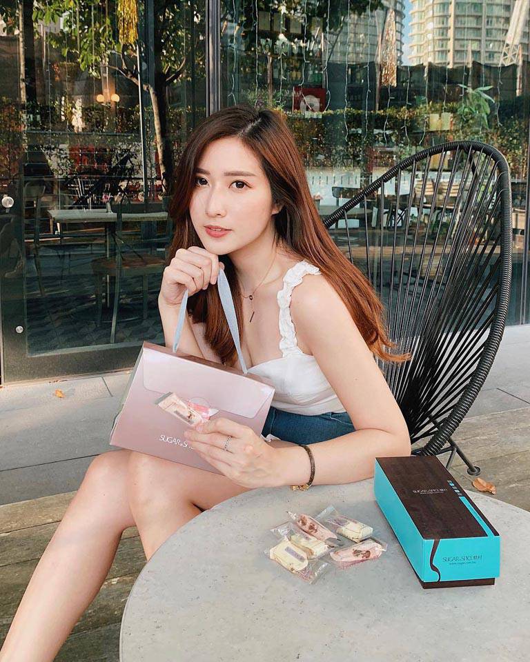 Jovin Chan 大馬白皙美女 性感嘴唇好撫媚-第1章-图片9