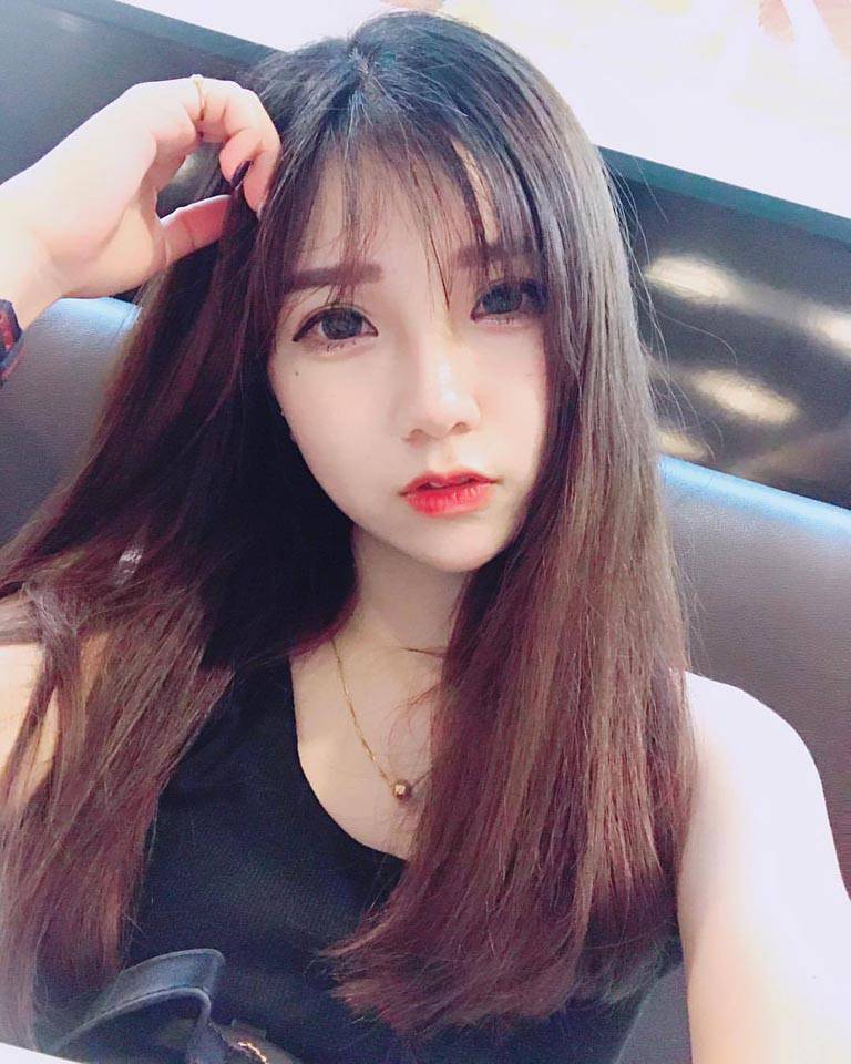 Hui Sun Pang 珊珊 大馬人氣網紅 不僅甜美還會唱歌