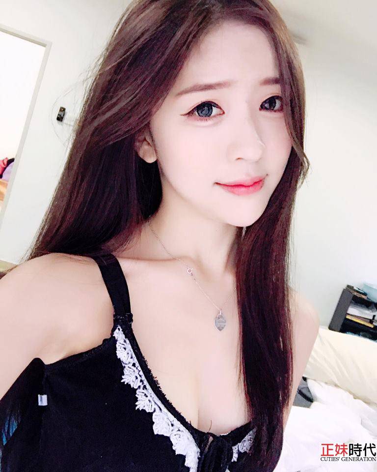 張安琪 Chong Anqi 兇兇極品網美無辜眼神秒殺網友-第1章-图片3