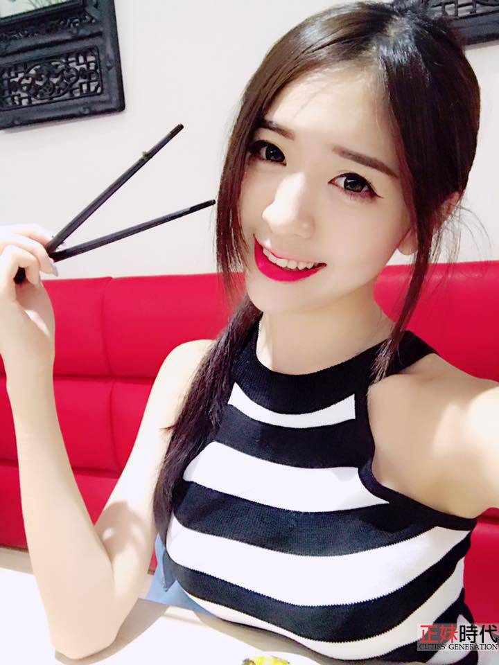 張安琪 Chong Anqi 兇兇極品網美無辜眼神秒殺網友-第1章-图片7