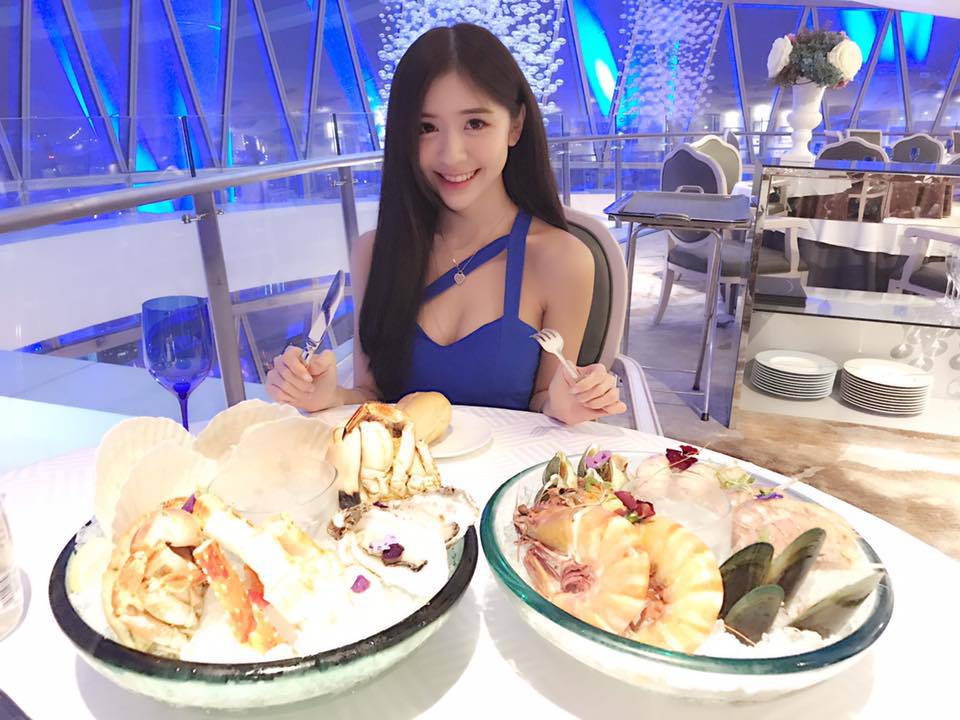 張安琪 Chong Anqi 兇兇極品網美無辜眼神秒殺網友-第1章-图片14