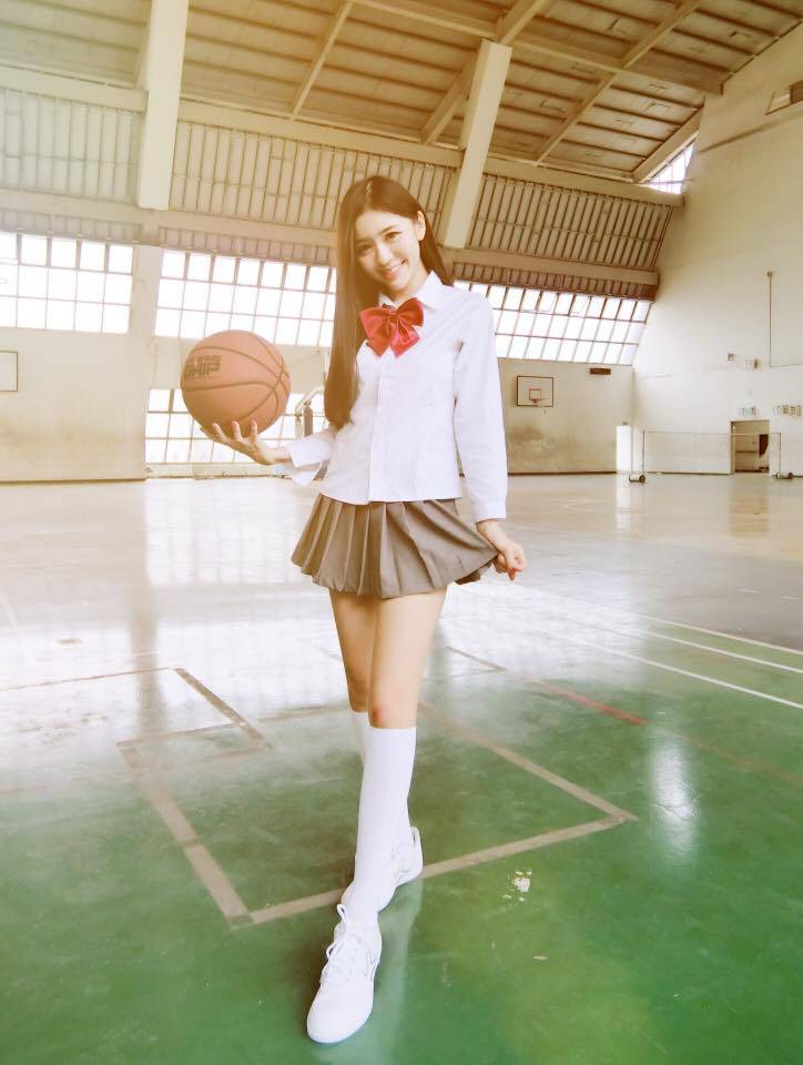 張安琪 Chong Anqi 兇兇極品網美無辜眼神秒殺網友-第1章-图片18