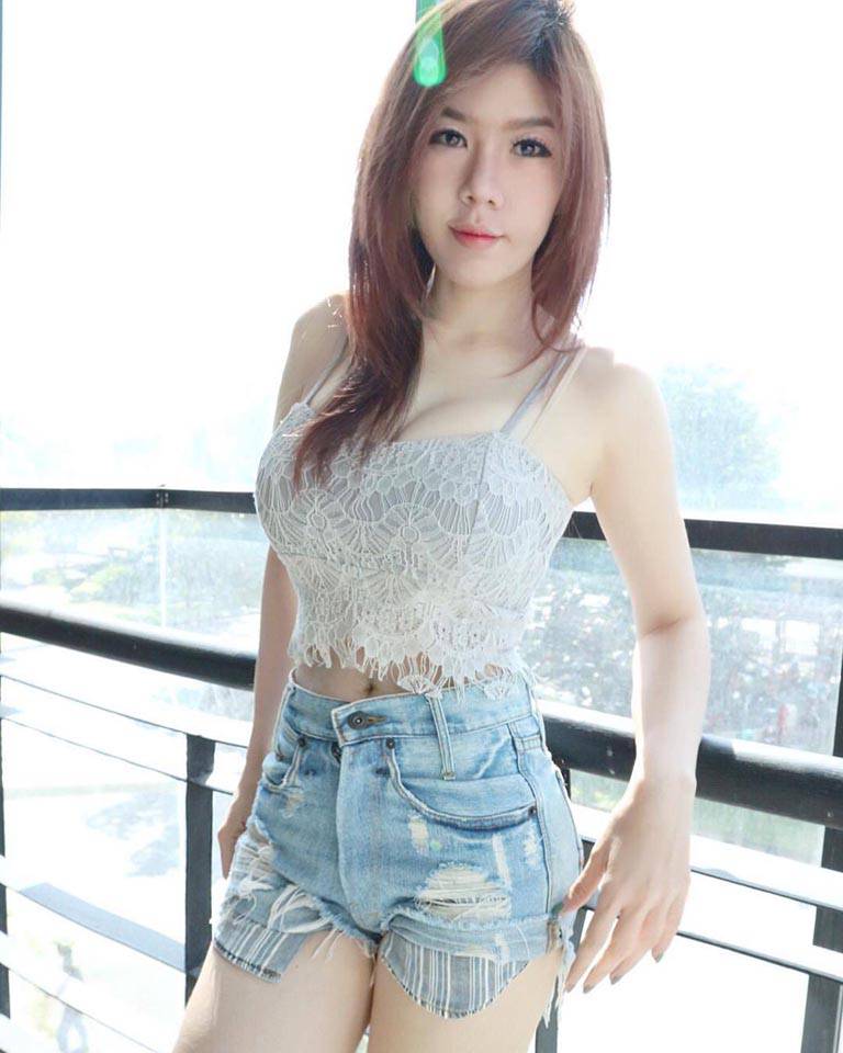 Niparat Konyai 身材逆天破表泰國正妹DJ-第1章-图片3