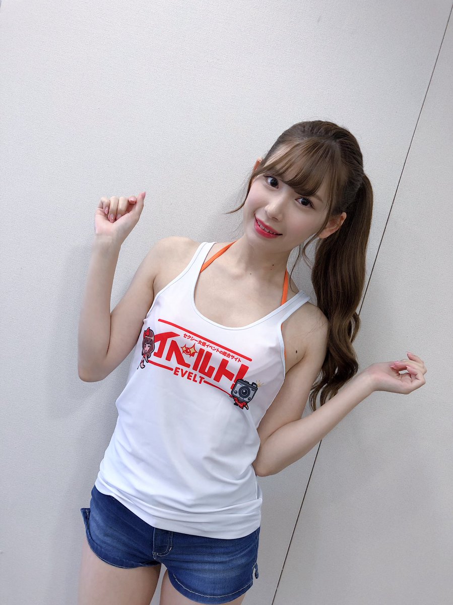 「她」當AV女優沒巨乳豐臀 靠零死角臉蛋大爆紅-第1章-图片11