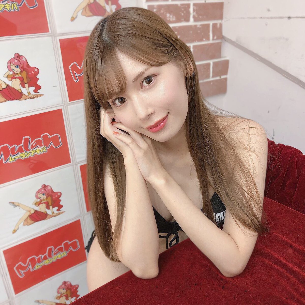 「她」當AV女優沒巨乳豐臀 靠零死角臉蛋大爆紅-第1章-图片19