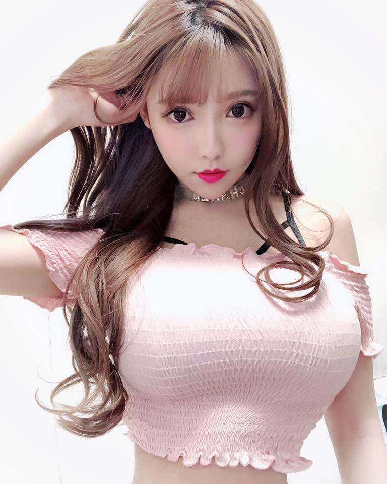 Nina 譚詠曦 香港美女模特兒轉職擔任實況主囉-第1章-图片16