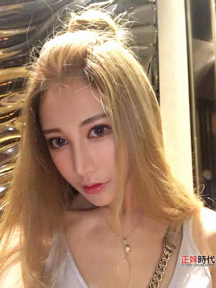 Umie 超萌香港正妹 真的好像洋娃娃喔-第1章-图片15