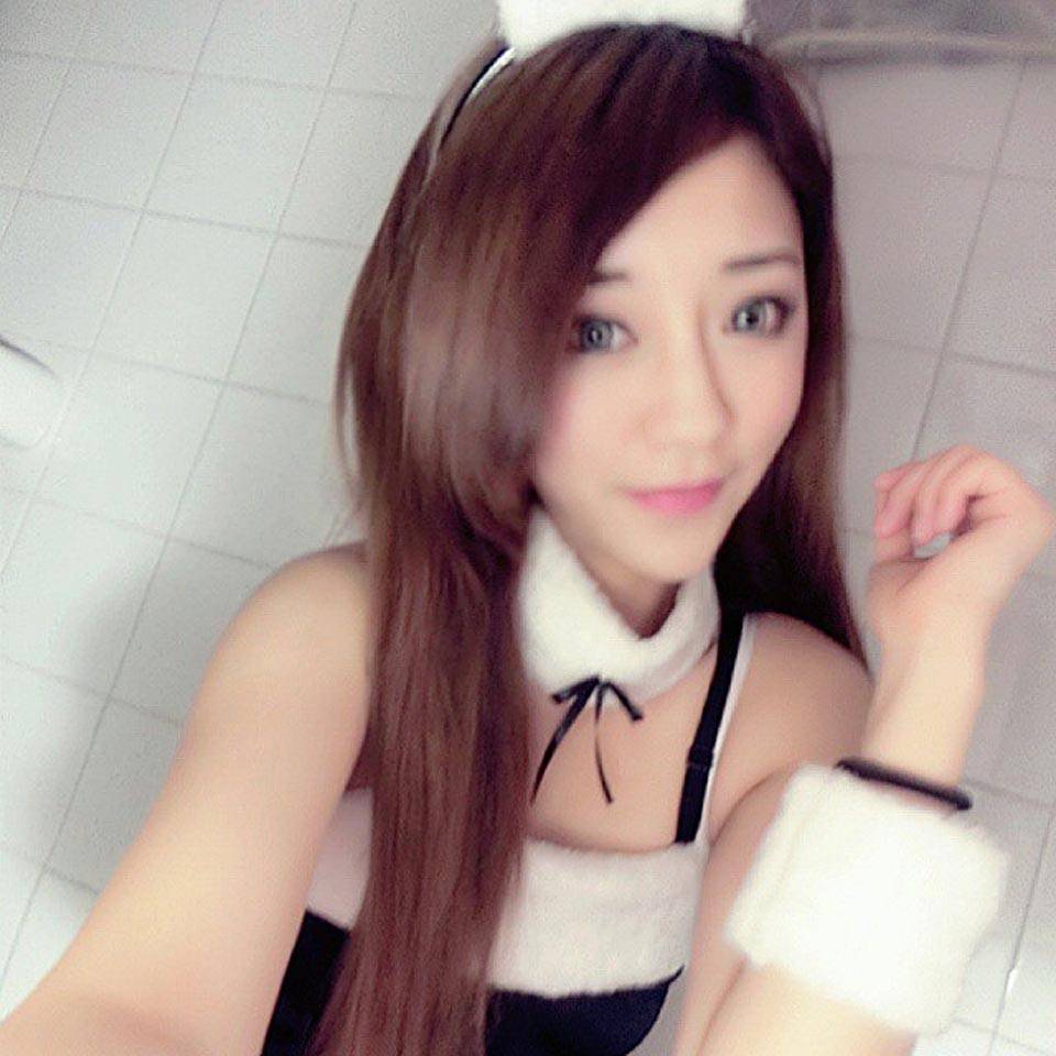 寧寧 Ning Ning 好甜美的大眼香港正妹-第1章-图片2
