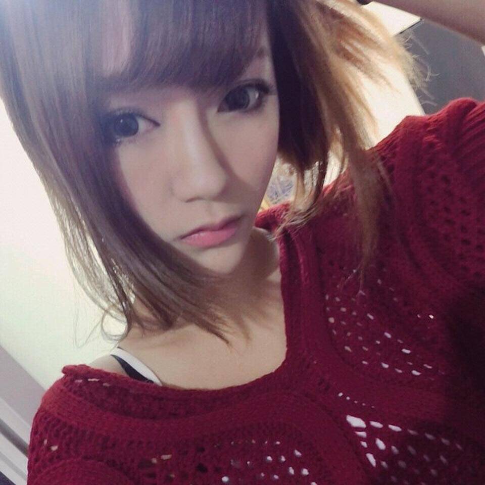 寧寧 Ning Ning 好甜美的大眼香港正妹-第1章-图片4