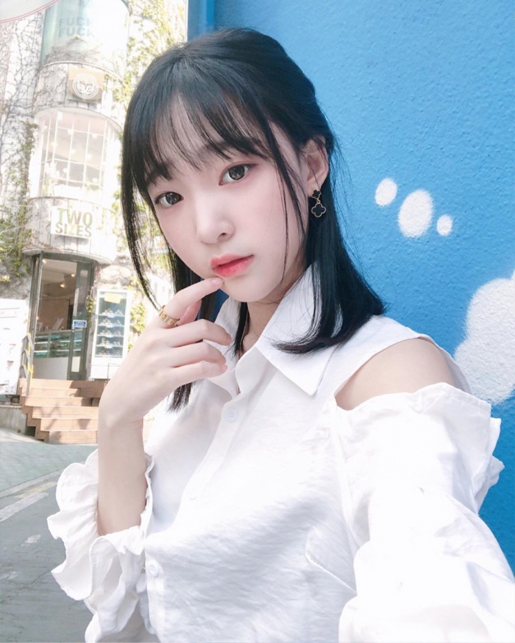 沙發上的超胸妹...啊嘶！～姜仁卿（강인경）-第1章-图片15