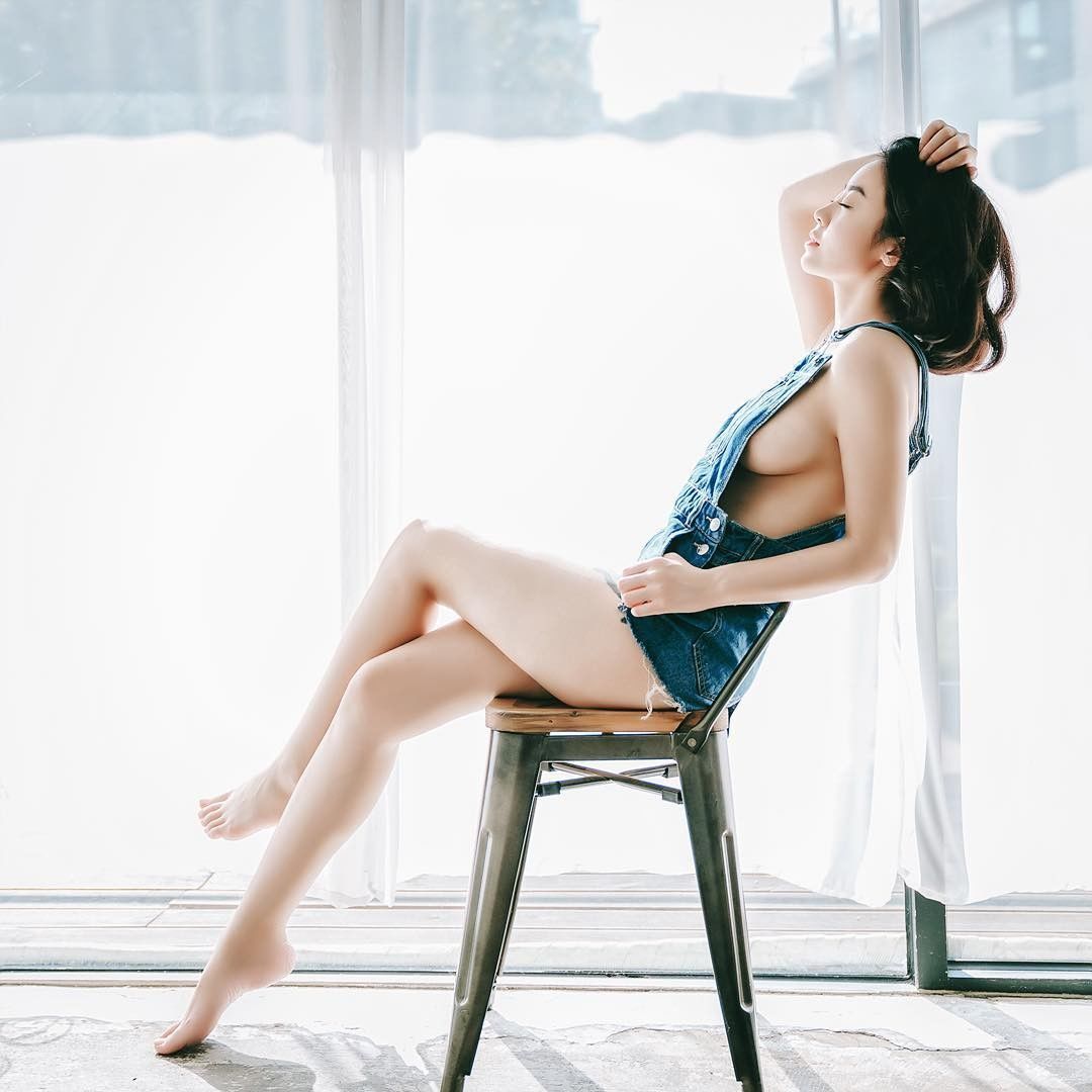 超火辣刺青師連包緊緊都「兩大包」...私照果然讓人不敢直視：尺度太大了啦！～Ranji-第1章-图片7