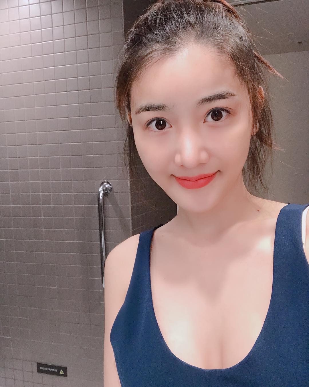 超兇正妹迷倒阿兵哥 4年後現況再進化-第1章-图片8