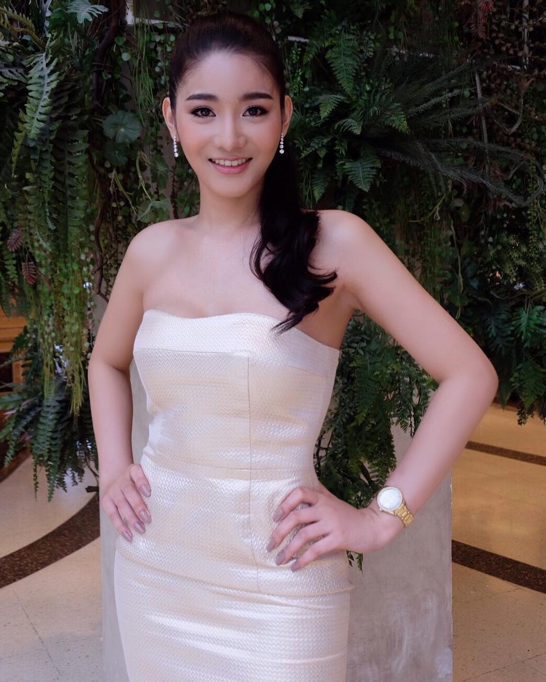 超兇正妹迷倒阿兵哥 4年後現況再進化-第1章-图片12