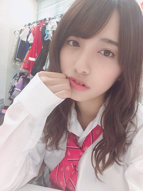 現役大學生高梨瑞樹穿這樣更新推特怎麼受得了-第1章-图片25