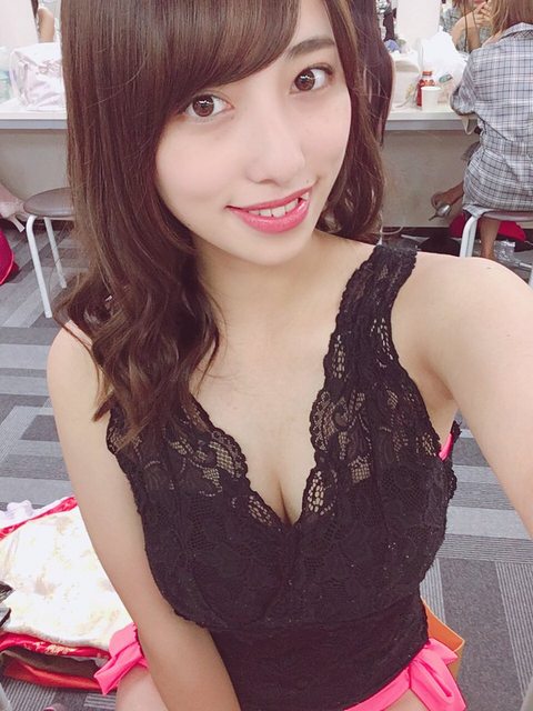 現役大學生高梨瑞樹穿這樣更新推特怎麼受得了-第1章-图片29