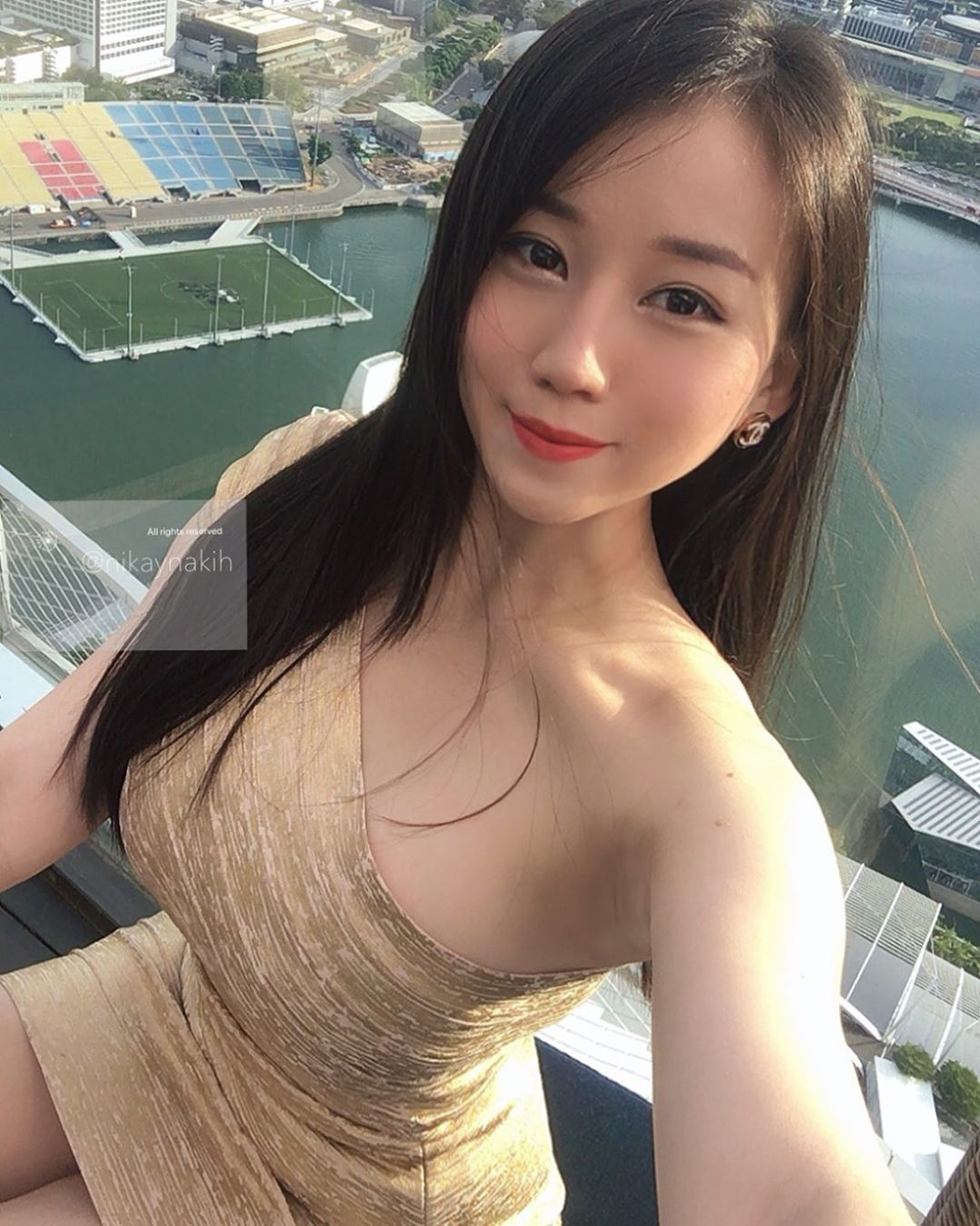 極品正妹辦公室秀出好身材，惹火身材太火辣啦！-第1章-图片14