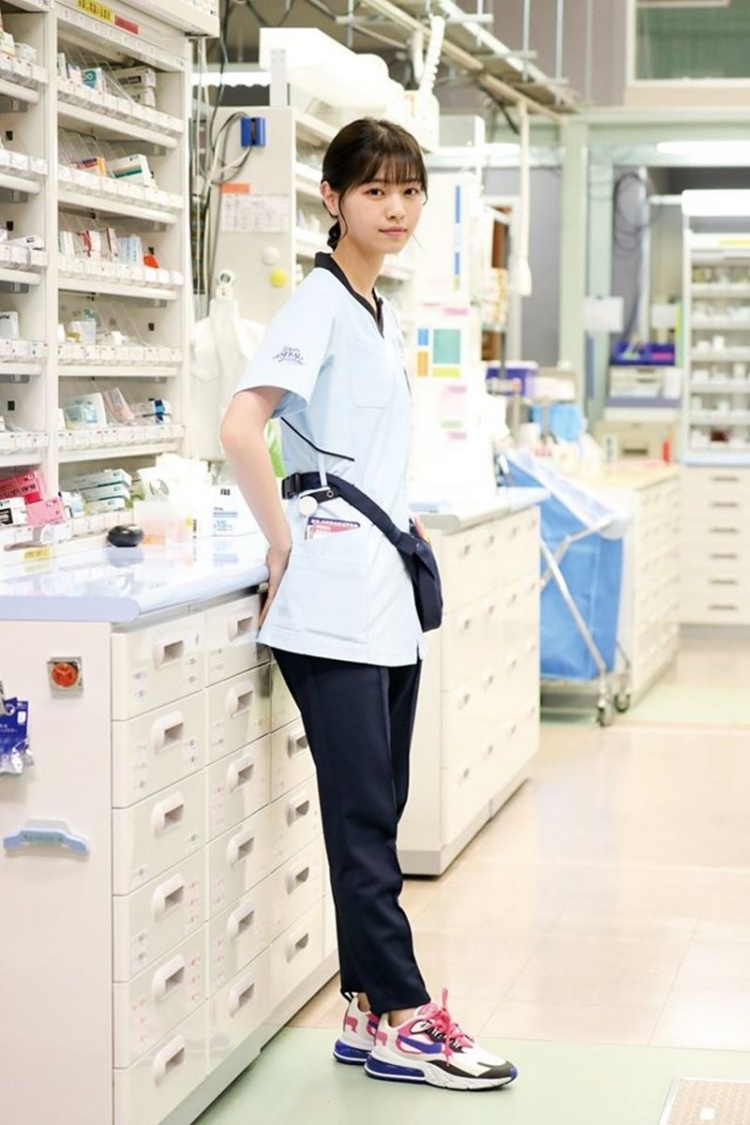 超甜的天菜藥師一枚！-第1章-图片2