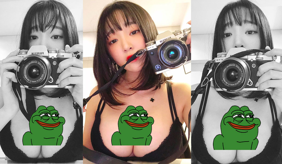 韓國巨乳正妹卿卿拍照拍到累要放上桌子休息