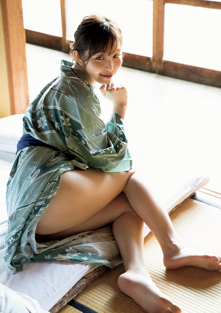 鹽地美澄側身半裸房圓渾F奶帶來前女主播的美魔女魅力-第1章-图片10