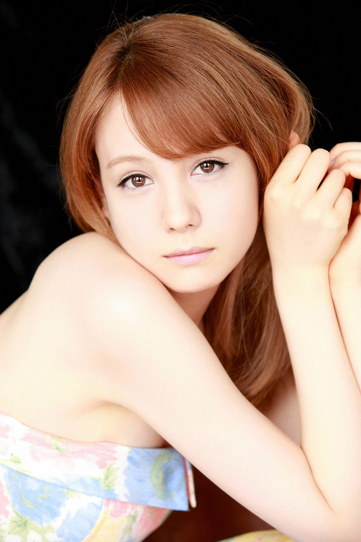 特林德爾玲奈日劇演出中以性感寫真展示混血美貌一流身材-第1章-图片22