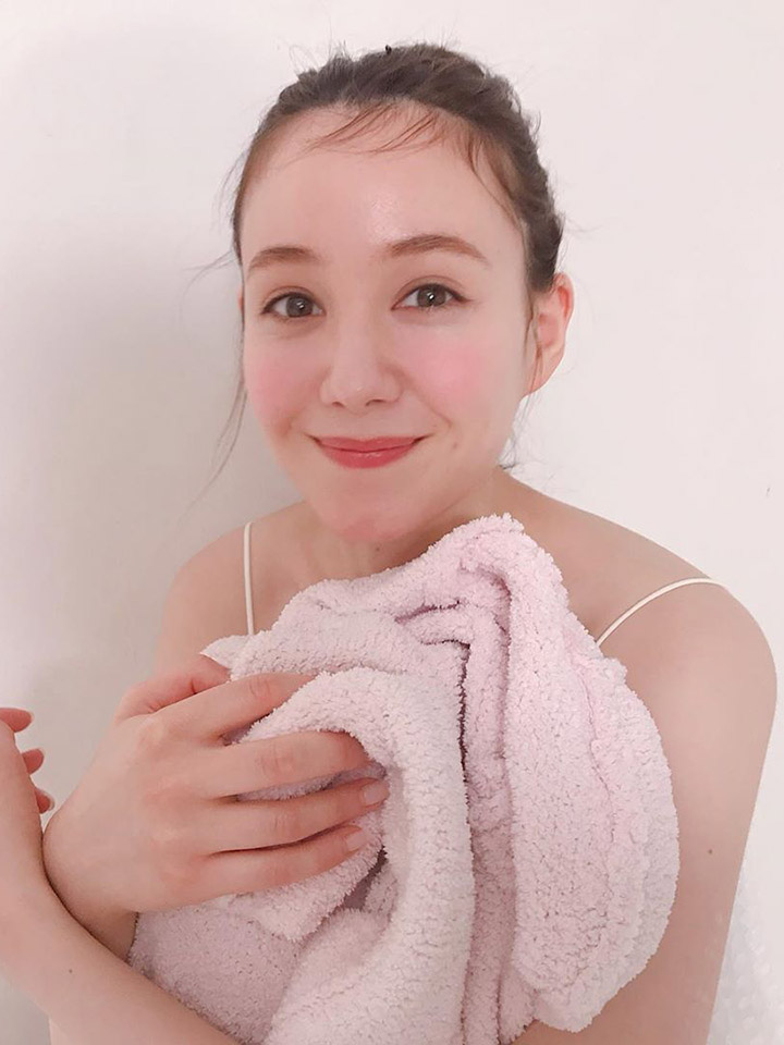 特林德爾玲奈日劇演出中以性感寫真展示混血美貌一流身材-第1章-图片27