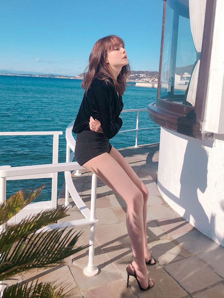 特林德爾玲奈日劇演出中以性感寫真展示混血美貌一流身材-第1章-图片30