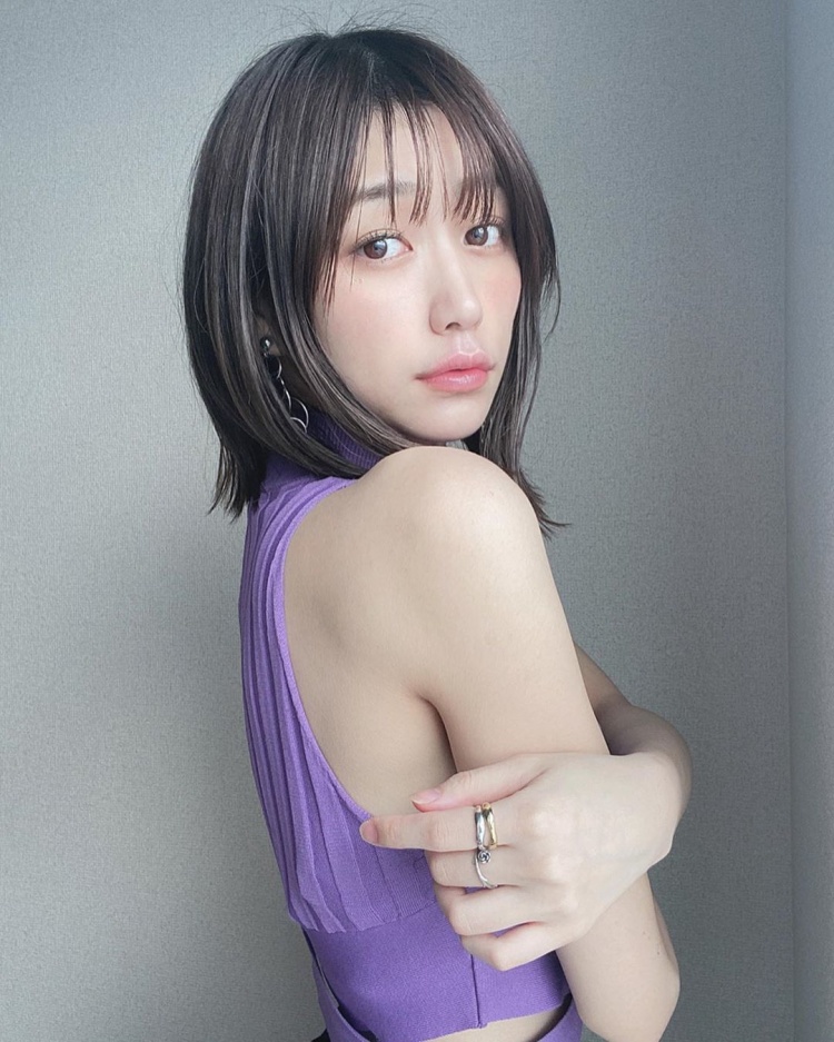 才22歲的正妹成衣業者！-第1章-图片8