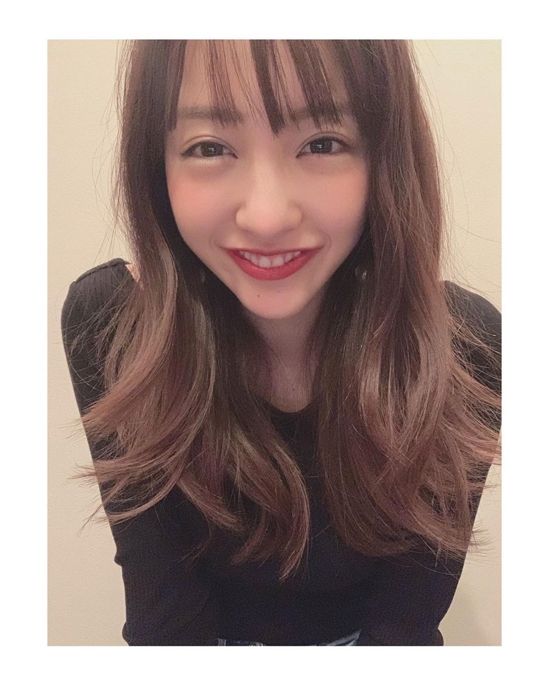 板野友美IG罕見曬性感好身材 小蠻腰先繫網友「重點」-第1章-图片22