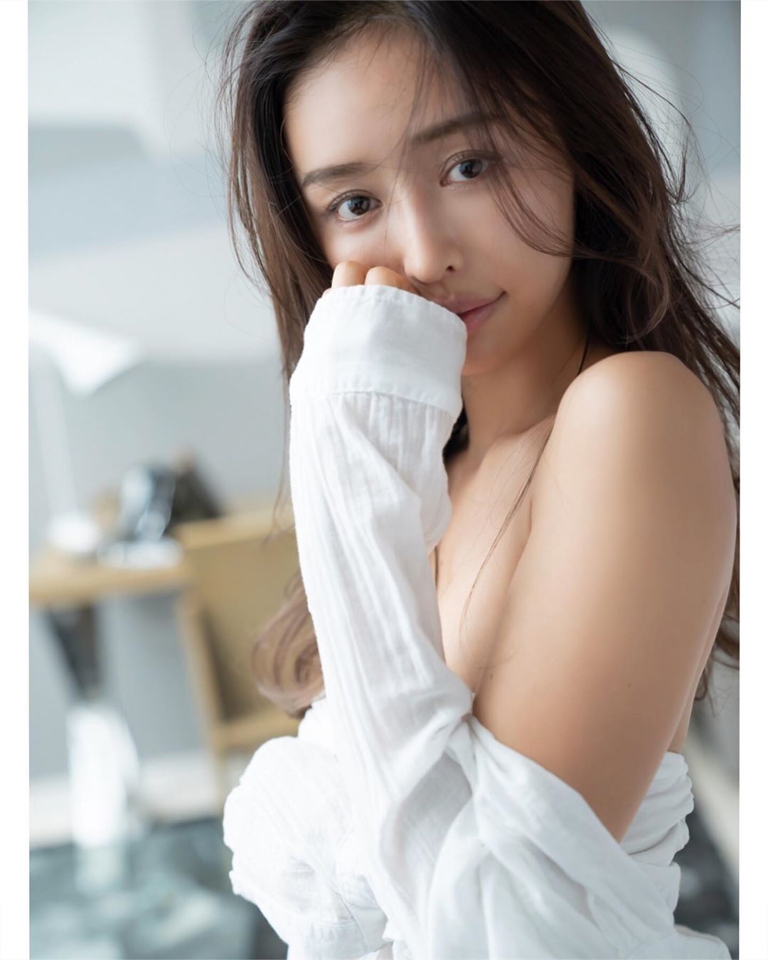 加治瞳 最美腰臀女歌手解放性感...火辣程度破表-第1章-图片21