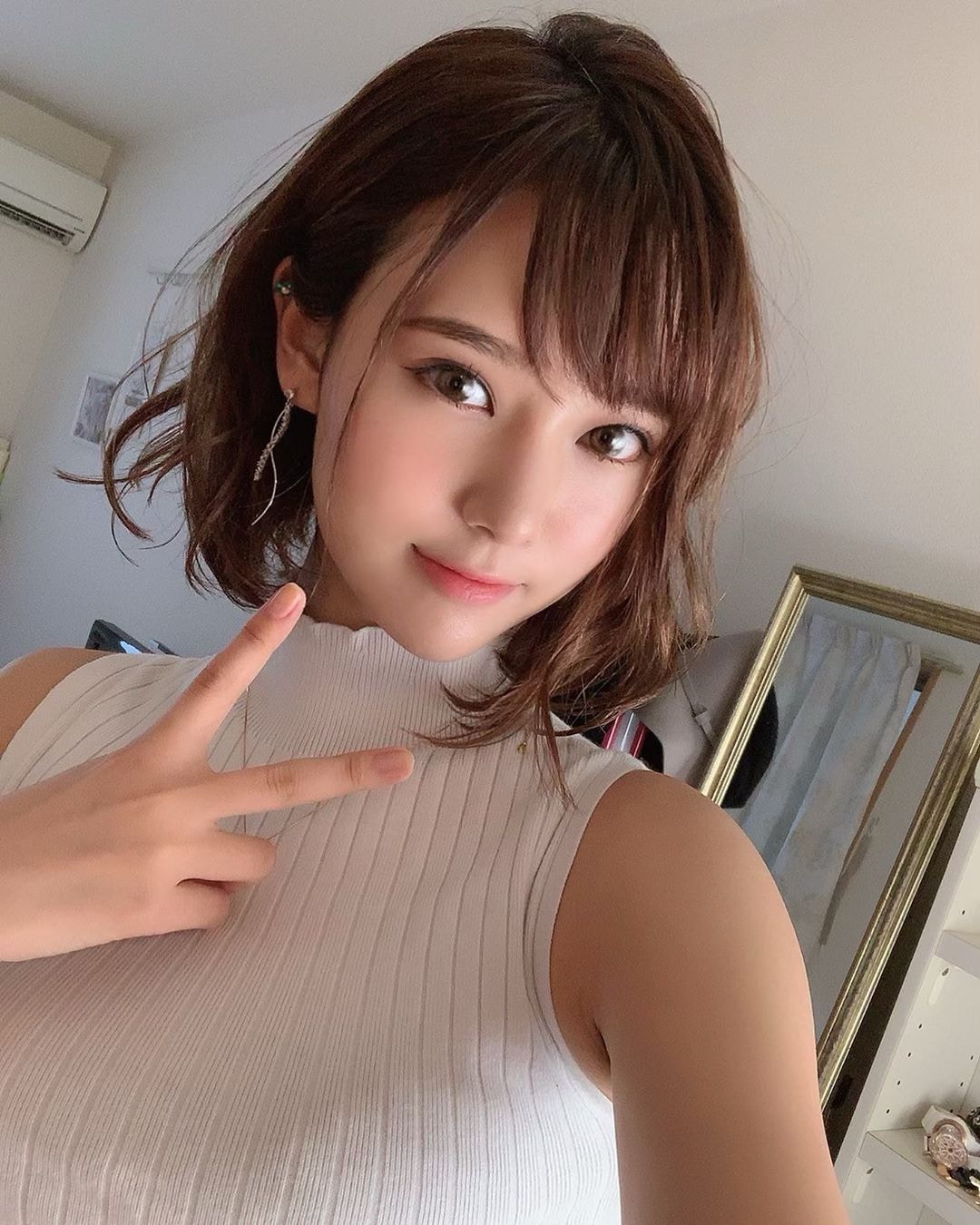 日本最美牙醫高衩水著look　騷逆天長腿狂吸like-第1章-图片2