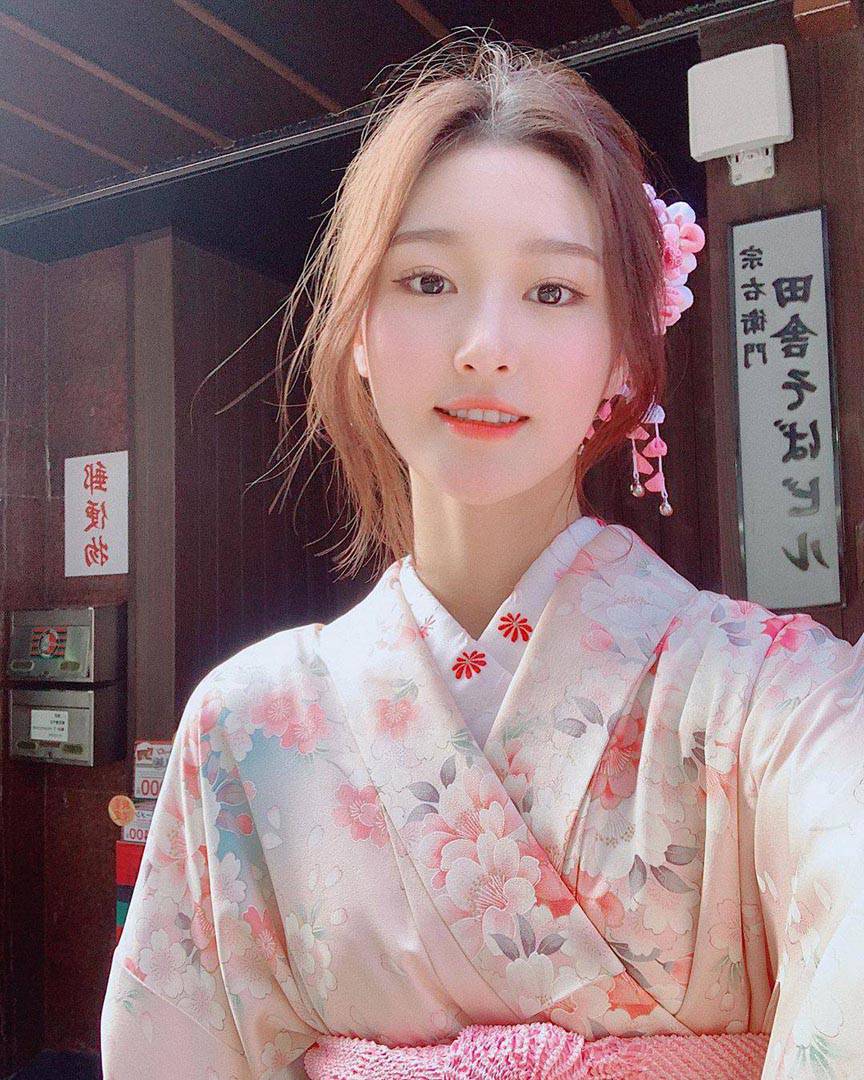 Mandy LinZhen 空靈系正妹 甜美笑容讓人都戀愛了-第1章-图片11