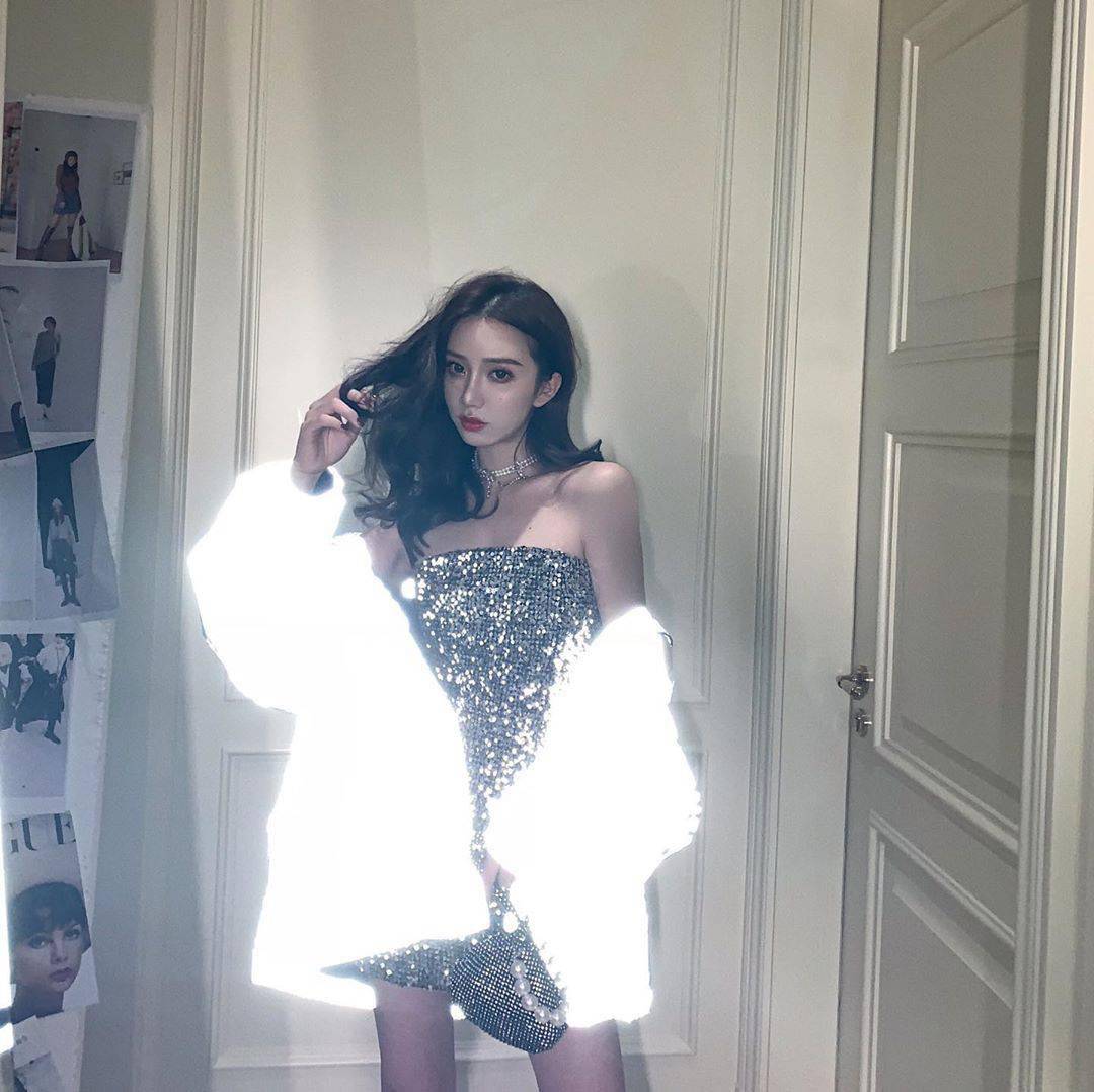 網拍界仙女老闆娘「喜哥」蜂腰翹臀自己當麻豆穩賺不虧！-第1章-图片15