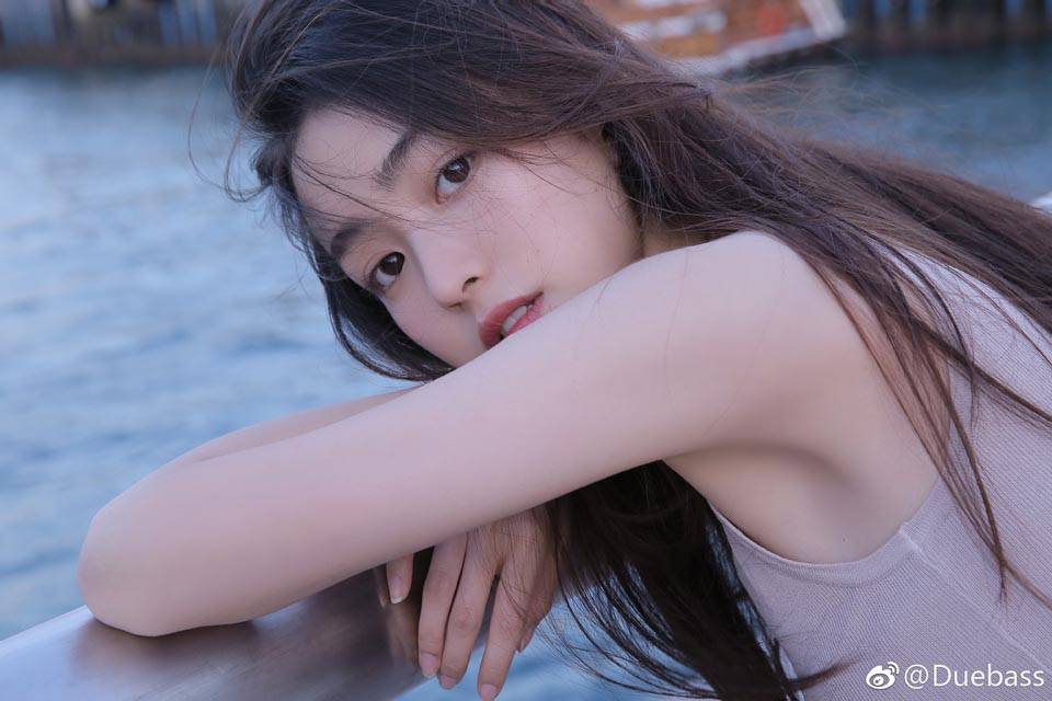 漆美芳 七七 Duebass 超清新網紅 甜美笑容就是正-第1章-图片16