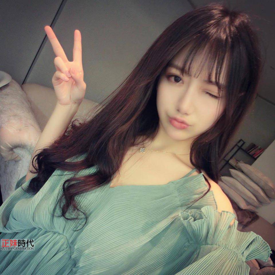 王雪兒 網路時尚女神「 這臉蛋 這身材 真可以！」-第1章-图片2