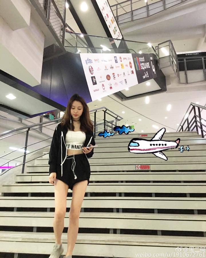 周二珂 「電競田馥甄」超人氣網紅主播 歌聲太好聽了-第1章-图片2