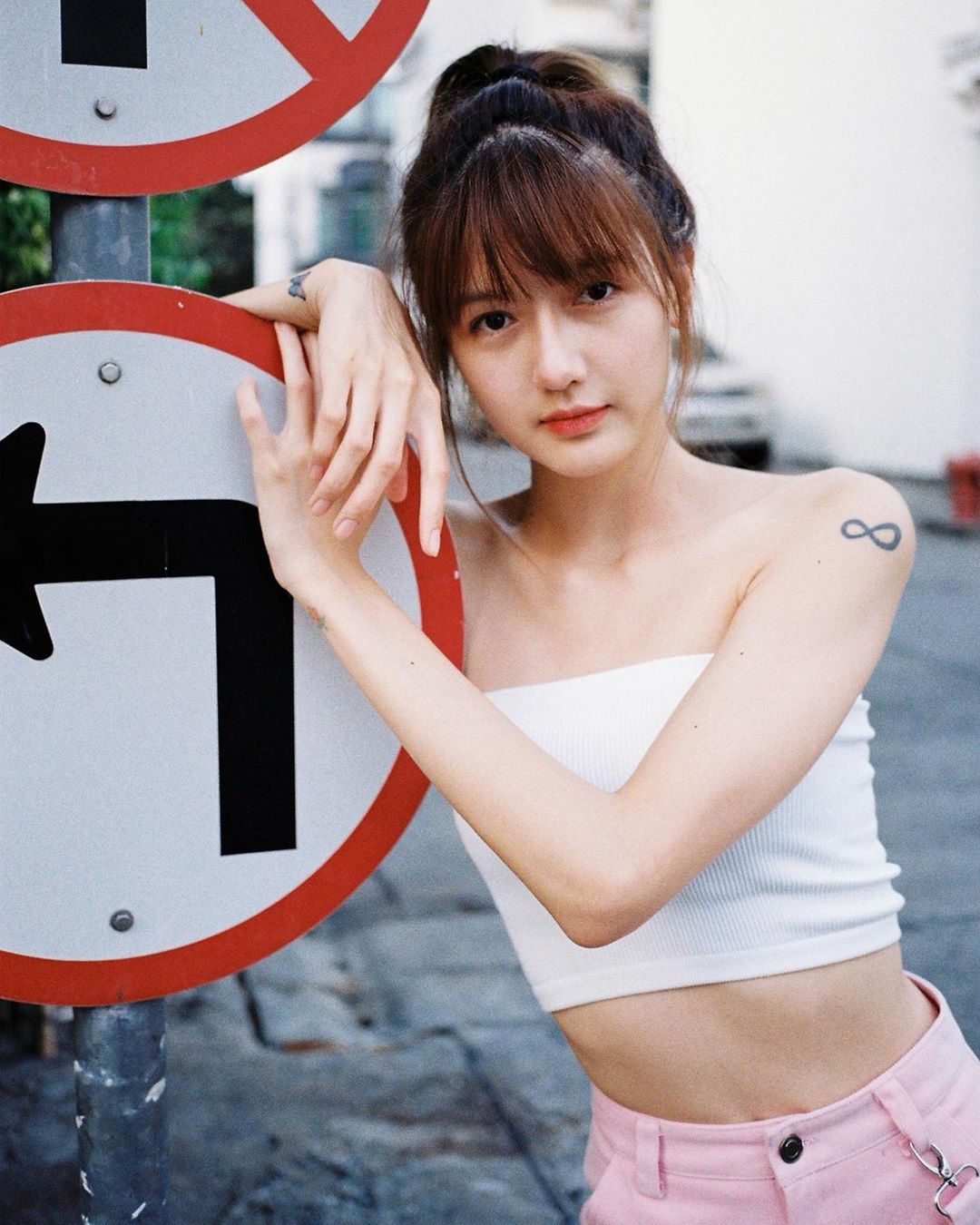 「甜膩奶茶系」正妹 Sinesyn 笑容超勾人-第1章-图片5