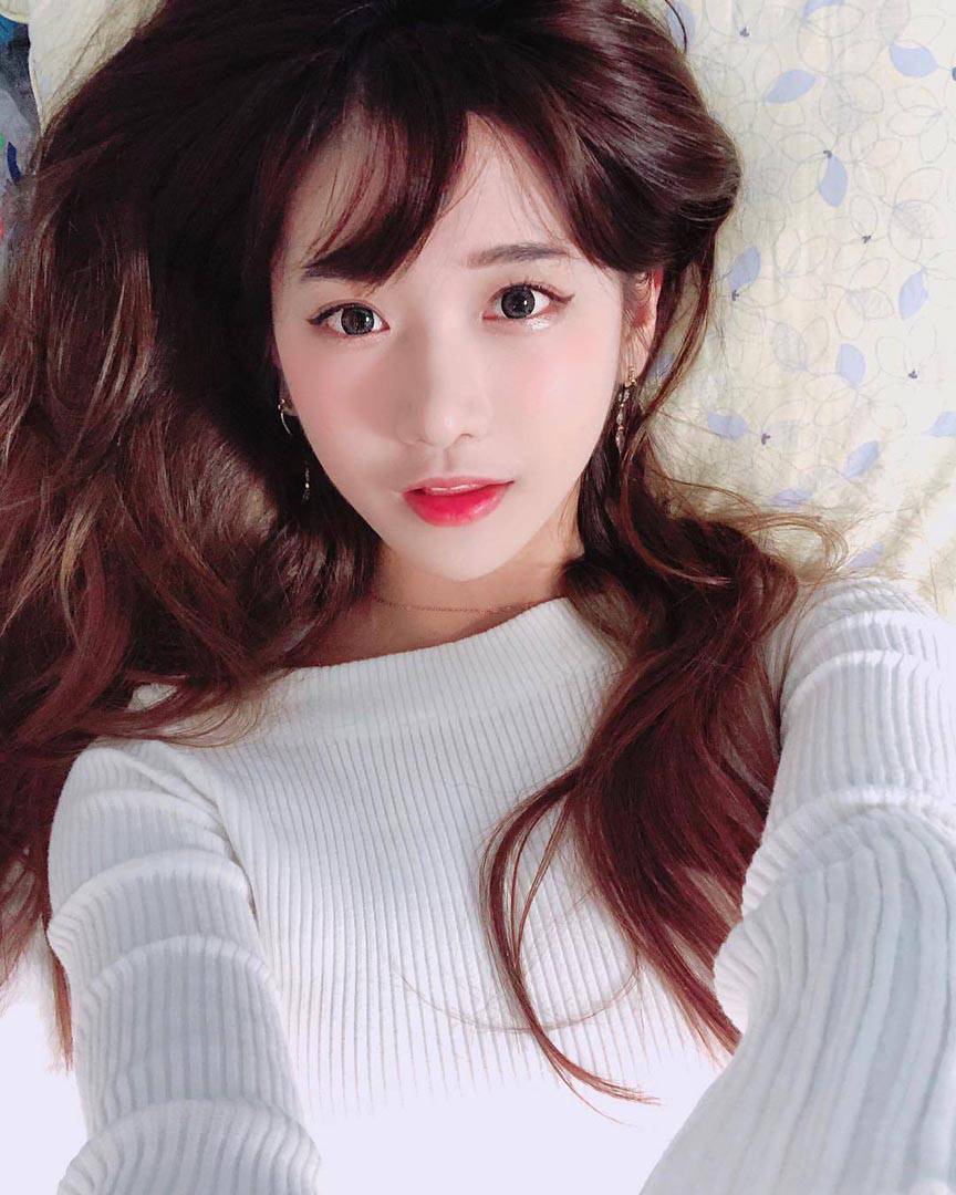 Yoomjji 企鵝妹 超正甜美韓國實況主播-第1章-图片12