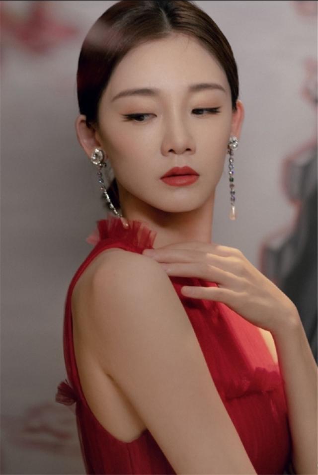 大陸女星苗苗，文藝范十足-第1章-图片1