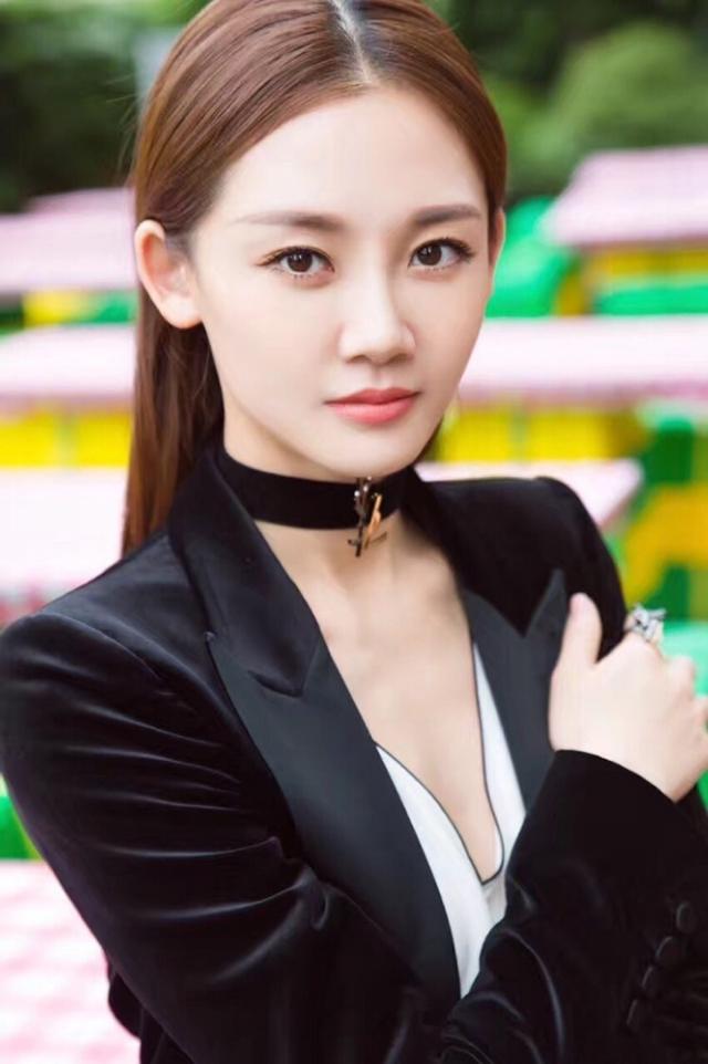 大陸女星苗苗，文藝范十足-第1章-图片21