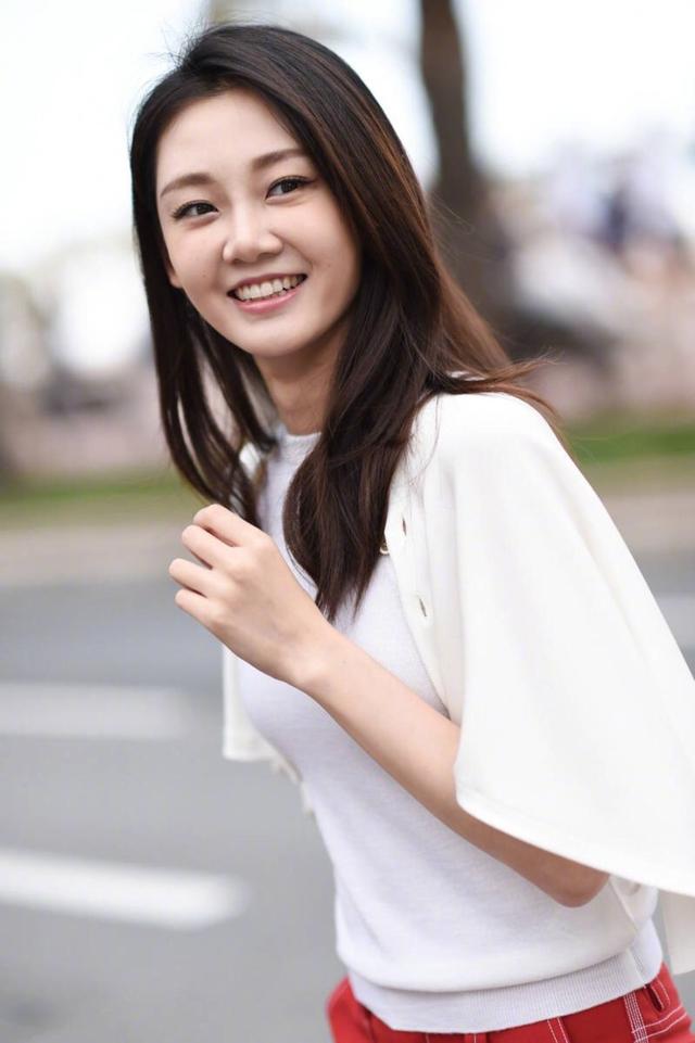 大陸女星苗苗，文藝范十足-第1章-图片26