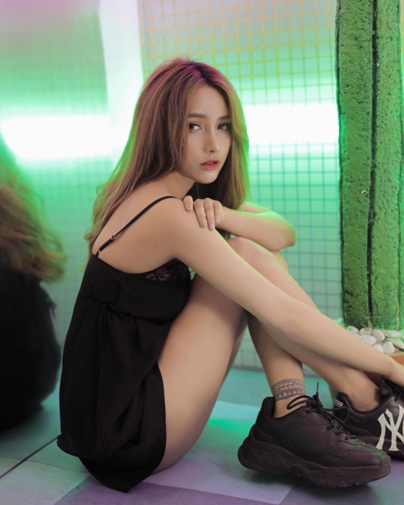 性感又有料風姿迷人惹人愛越南DJ小姐姐私房美照-第1章-图片27
