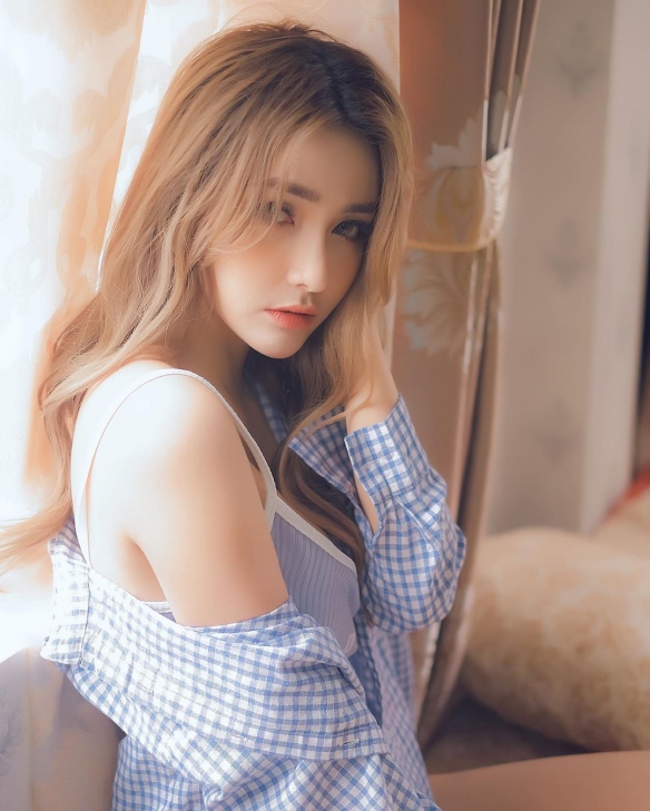 性感又有料風姿迷人惹人愛越南DJ小姐姐私房美照-第1章-图片34