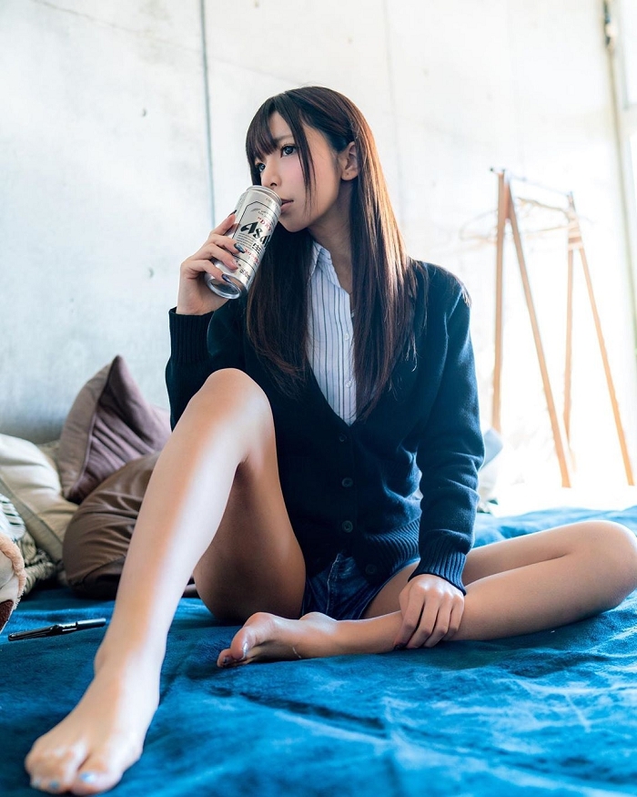 長腿控必收！反差萌御姊《RIKU》無論雙股還是顏值可以說是極品！-第1章-图片9