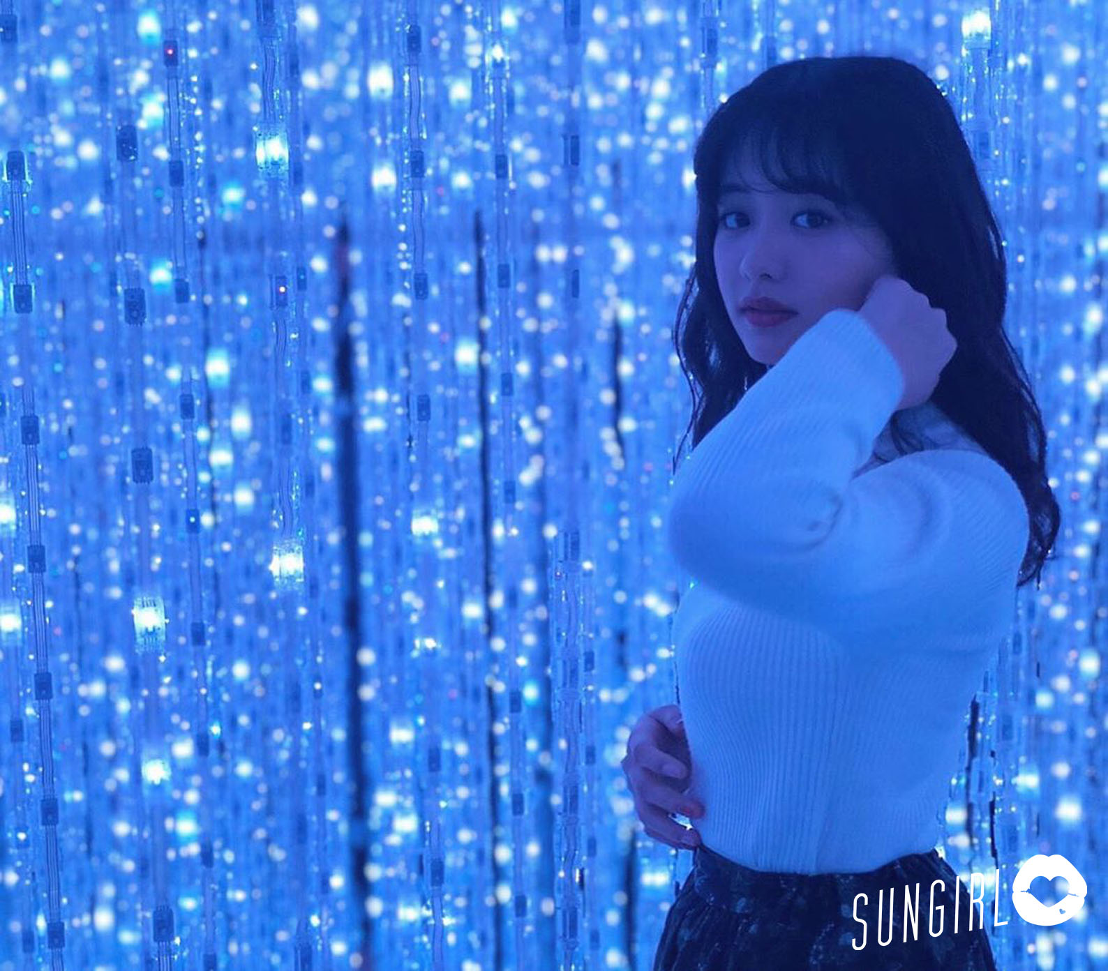 森香澄、日本美女主播 彎腰超有誠意示範滅火器胸前美景全都露-第1章-图片4