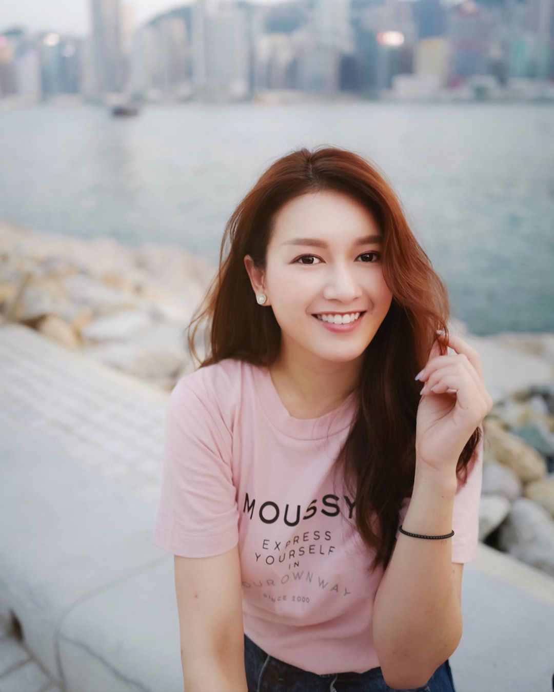 香港衝浪女神「鍾晴」小麥肌膚色健康又性感-第1章-图片15