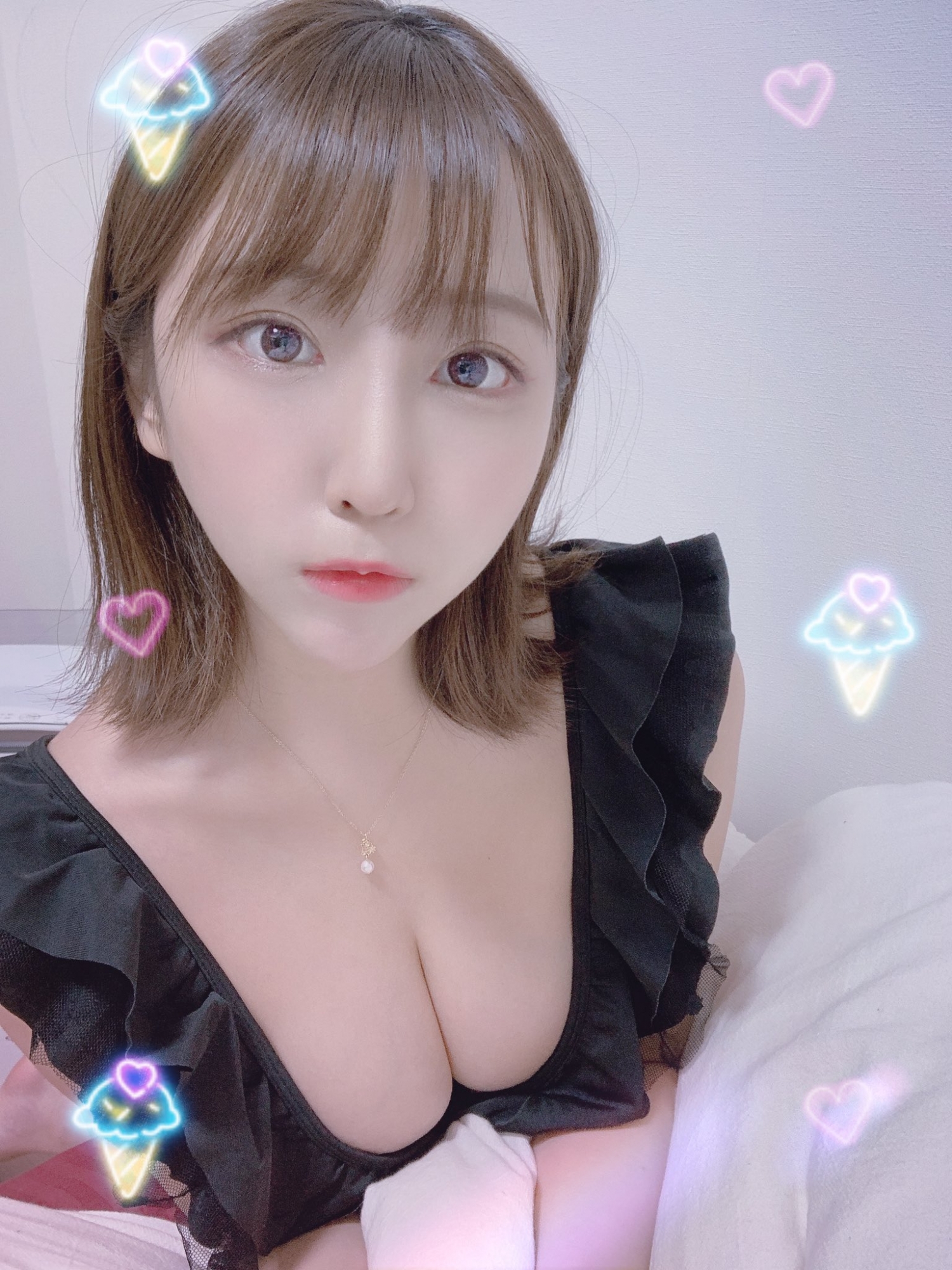 有「乳製品女神」稱號的G杯實況主「日向葵衣」當之無愧-第1章-图片6