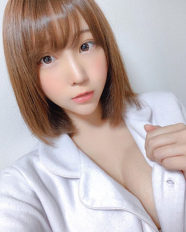 有「乳製品女神」稱號的G杯實況主「日向葵衣」當之無愧-第1章-图片15