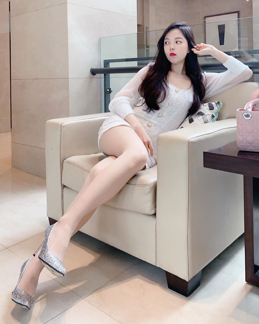 韓國「九頭身白皙辣妹」美腿視角有夠犯規！-第1章-图片14