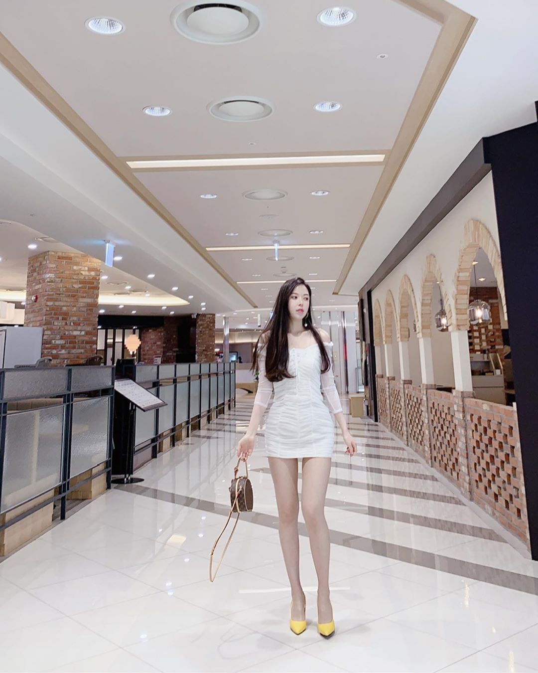 韓國「九頭身白皙辣妹」美腿視角有夠犯規！-第1章-图片38